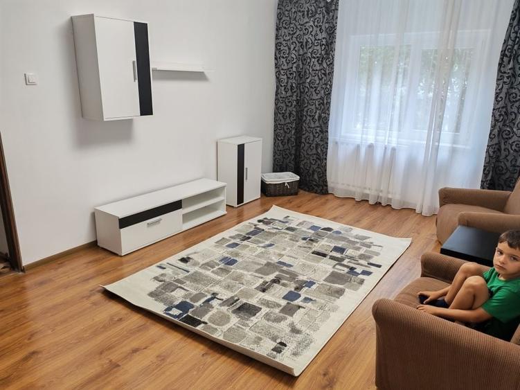 Apartament cu 2 camere decomandat în Colibași