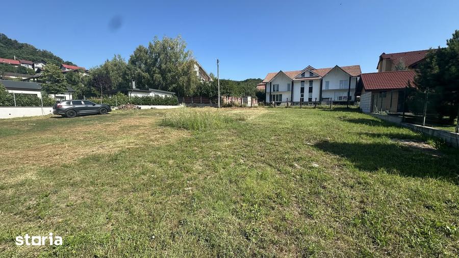 Teren de 1068 mp, în Central