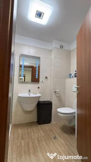 Apartament cu 2 camere semidecomandat în Titan