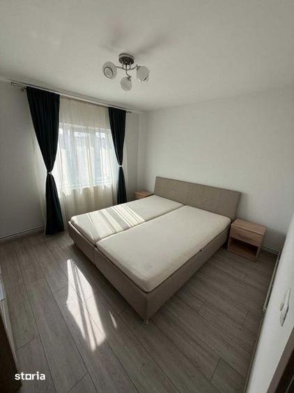 Apartament cu 3 camere decomandat în Soarelui