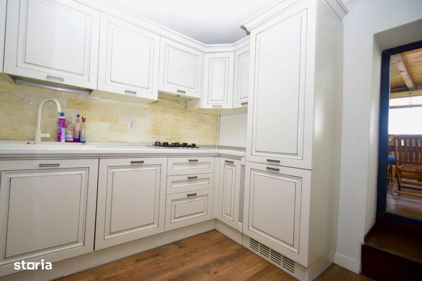 Apartament cu 4 camere decomandat în Ultracentral