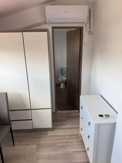 Garsonieră decomandată în Dorobanți