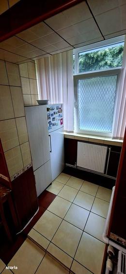 Apartament cu 3 camere decomandat în Popa Șapcă