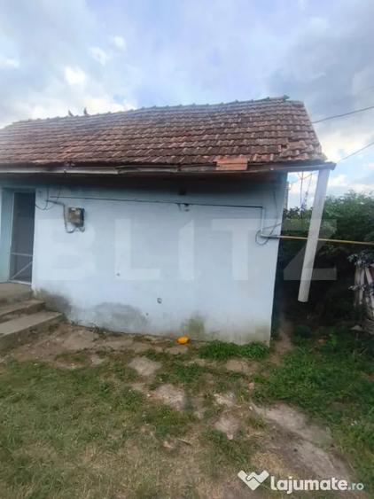 Casă cu 1 camere cu Teren 865 Mp în Unirea