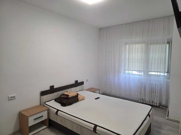 Apartament cu 2 camere decomandat în Dacia