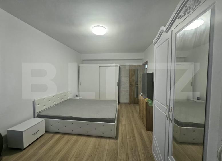 Garsonieră decomandată, mobilată în Florești