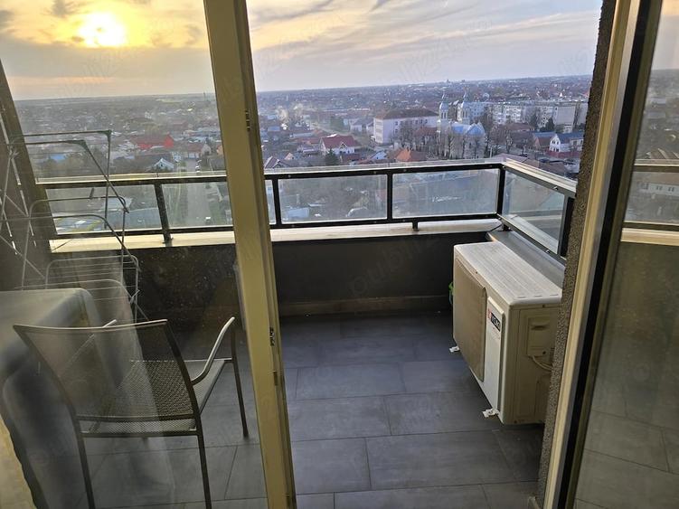 Apartament 2 camere de inchiriat . Lux la inaltime . ADORA Arad etajul 9. - 2