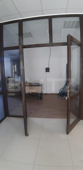 Spațiu comercial, de 210 mp, în George Enescu