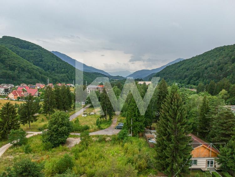 Teren Construcții intravilan de 45000 mp, în Bunloc