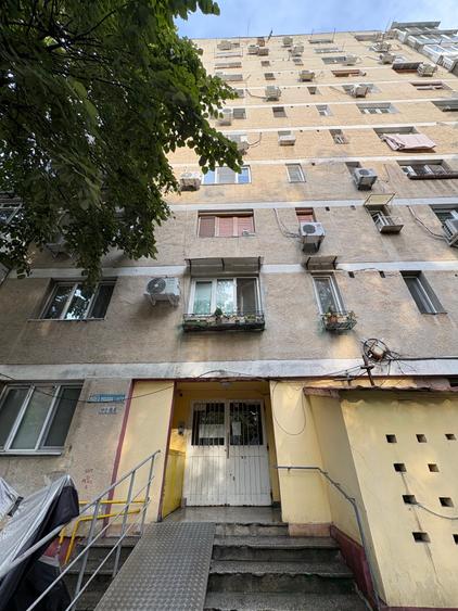 Garsonieră semidecomandată în Alexandru Obregia