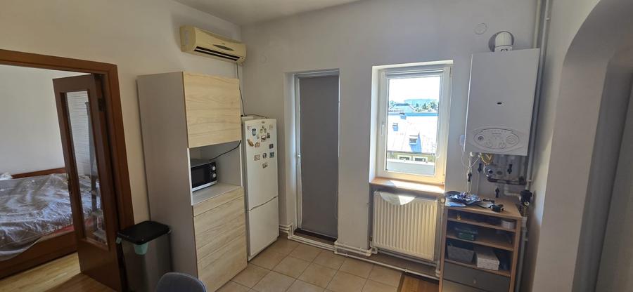 Apartament cu 2 camere decomandat în Cotroceni