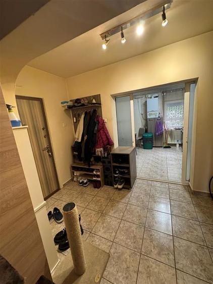 Apartament 4 camere Hol H Bld. Brancoveanu, - 10