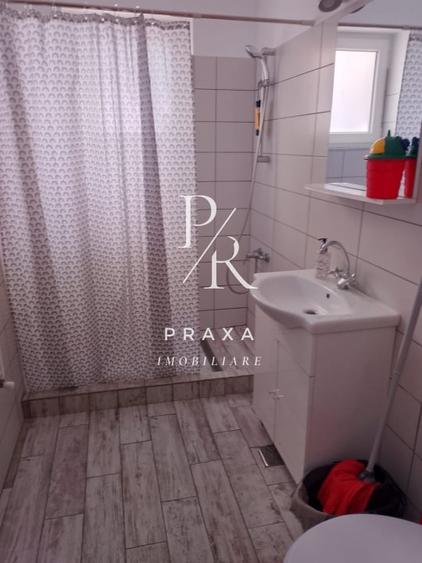 Apartament cu 2 camere semidecomandat, mobilat în Florești