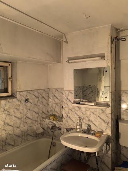 Apartament cu 3 camere decomandat în Unirii