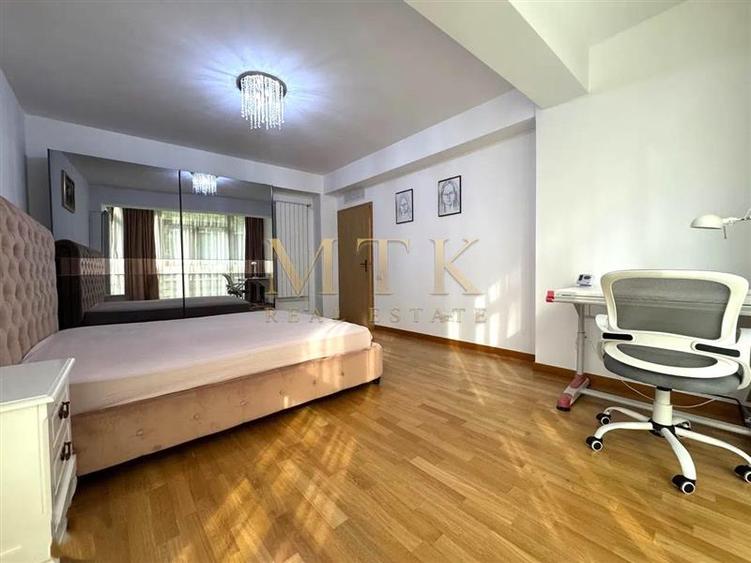 Apartament cu 3 camere decomandat, mobilat în Kiseleff