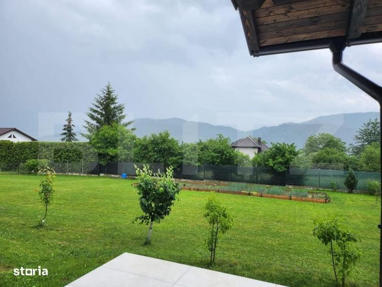 Casă cu 4 camere în Central