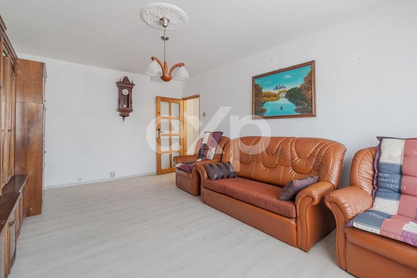 Apartament cu 3 camere decomandat în Calea Aradului