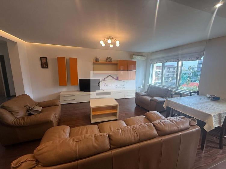Apartament cu 4 camere decomandat în Bună Ziua