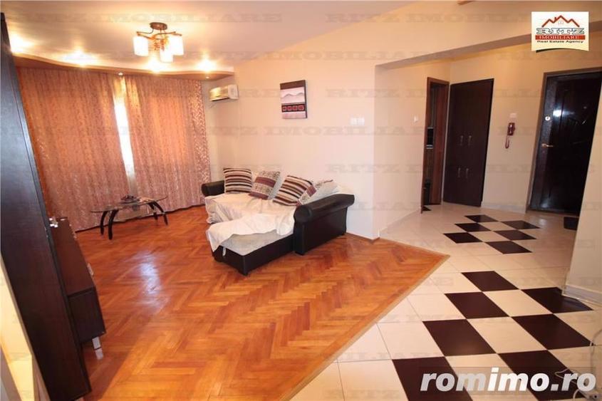 Apartament cu 3 camere semidecomandat în Ultracentral