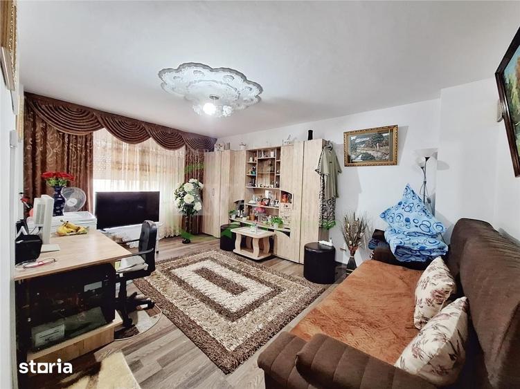 Apartament cu 2 camere decomandat în Central