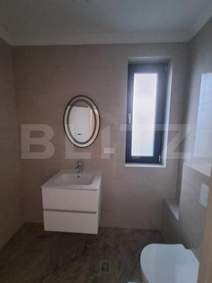 Casă cu 3 camere cu Teren 200 Mp în Sânpetru
