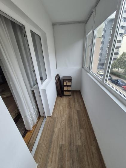 Apartament cu 2 camere decomandat în Faleza Nord