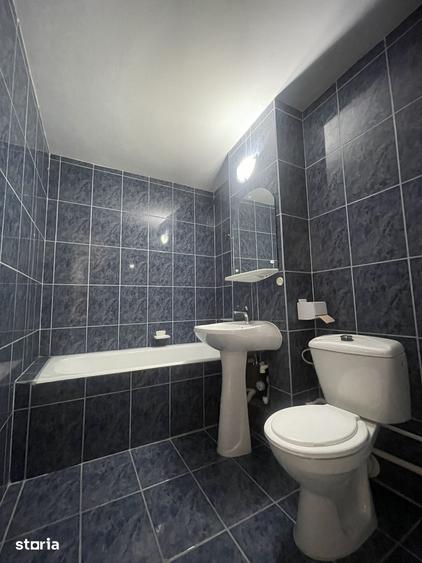 Apartament cu 3 camere decomandat în Vest