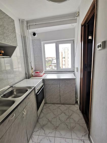 Apartament cu 3 camere în Mărăști