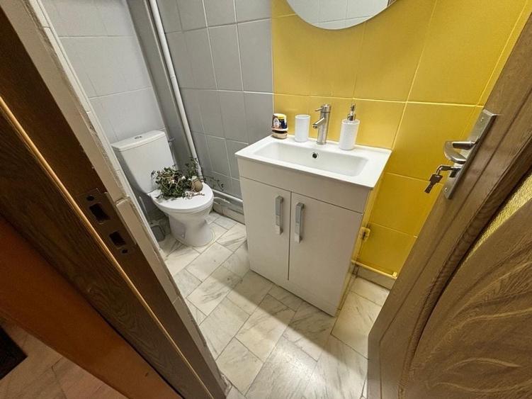 Apartament cu 2 camere decomandat în Independenței