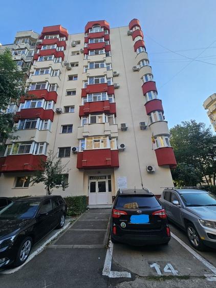 Apartament cu 2 camere decomandat în Brâncoveanu