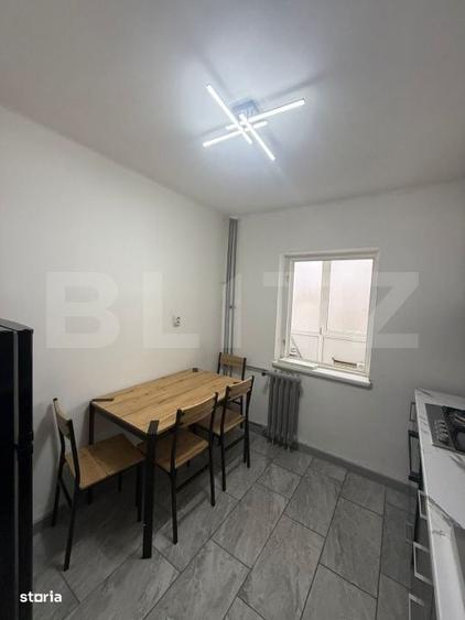 Apartament cu 2 camere decomandat în Rovine