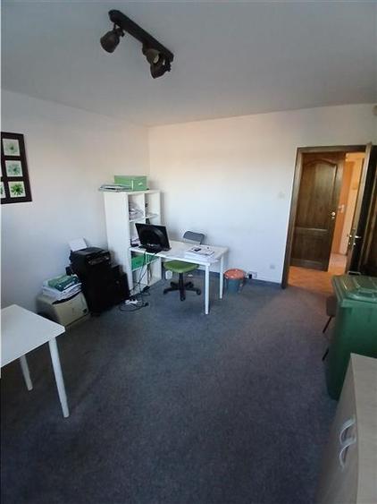 Apartament cu 2 camere decomandat în Circumvalațiunii