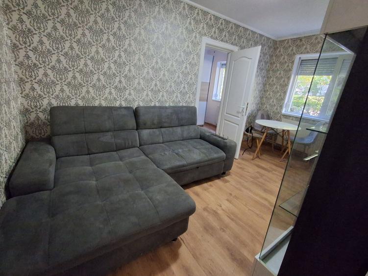 Apartament cu 2 camere semidecomandat în Păulești