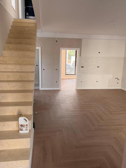 Casă individuală cu 4 camere cu Teren 230 Mp în Nord