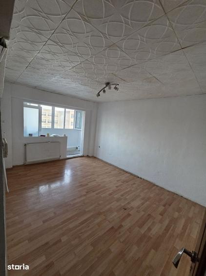 Apartament cu 2 camere decomandat în Obor