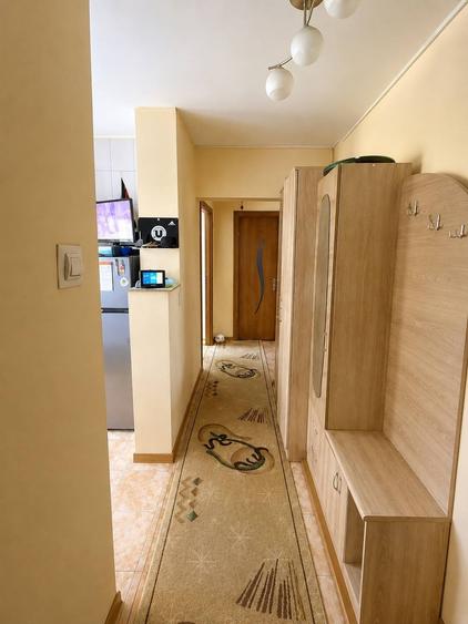 Apartament cu 2 camere decomandat în Iris