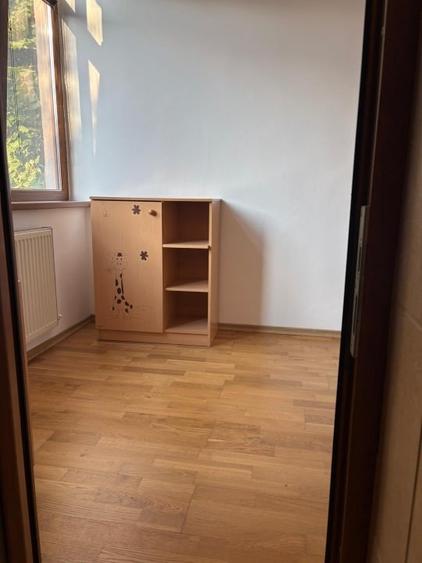 Apartament cu 3 camere decomandat, mobilat în Cotroceni