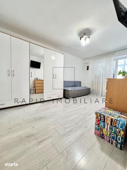 Apartament cu 4 camere decomandat în Siderurgiștilor