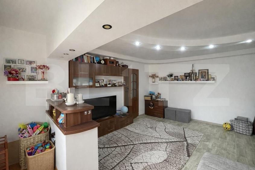 Apartament 3 camere, 69 mp, zona Gara - Rovine - 1