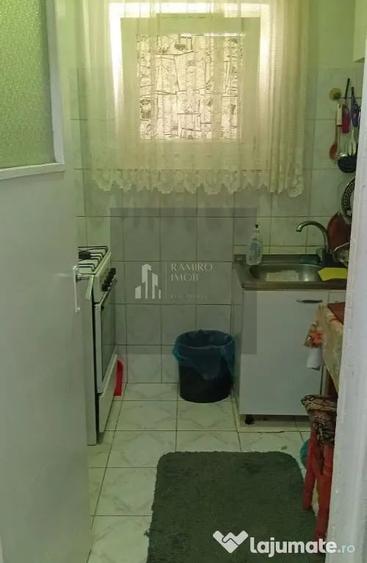 Apartament cu 2 camere semidecomandat în Sălăjan