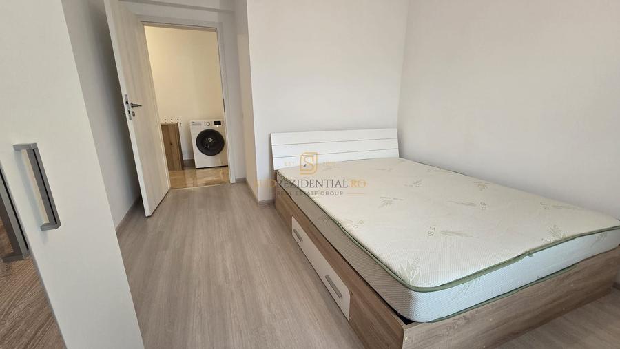 Apartament cu 3 camere semidecomandat, mobilat în Metalurgiei