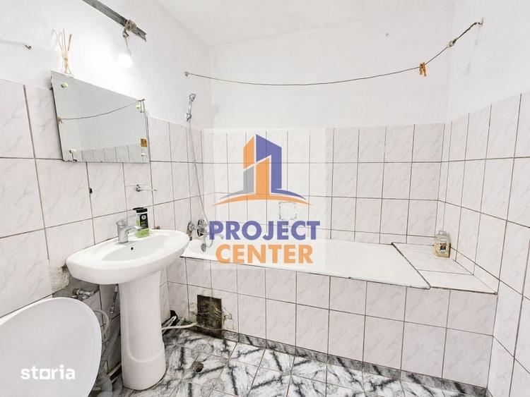 Apartament 3 camere Fratii Golesti, bloc 1992, S-uri, etaj intermediar - 3