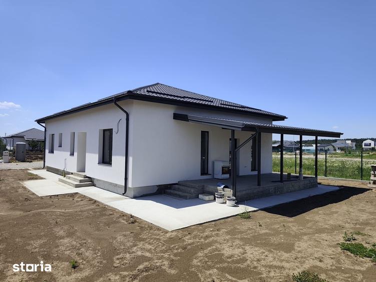 Casă cu 4 camere cu Teren 460 Mp în Tărtășești