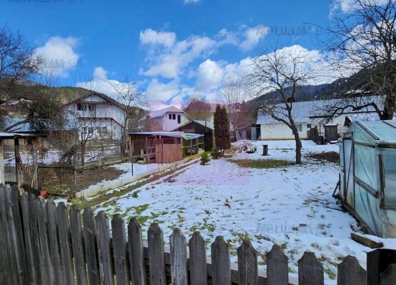 Teren de 667 mp, în Azuga