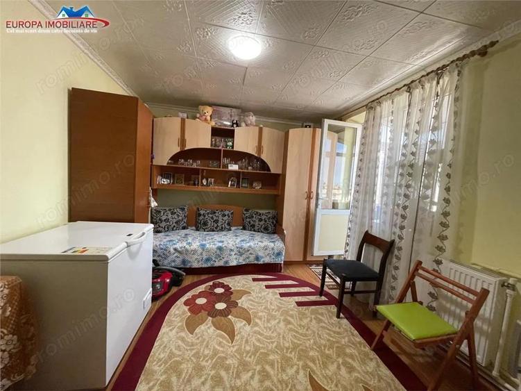 Apartament cu 2 camere decomandat în Neptun