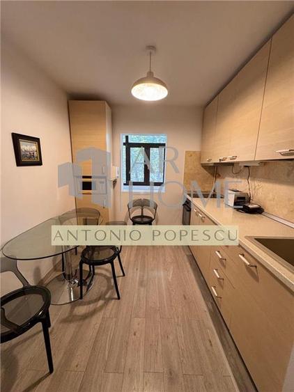 Apartament 3 camere, in Ploiesti, zona 9 Mai. - 9