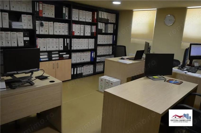 Spațiu comercial, de 70 mp, în Central