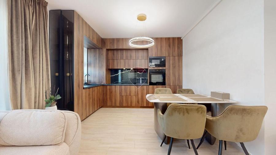 Apartament cu 3 camere decomandat, mobilat în Tractorul