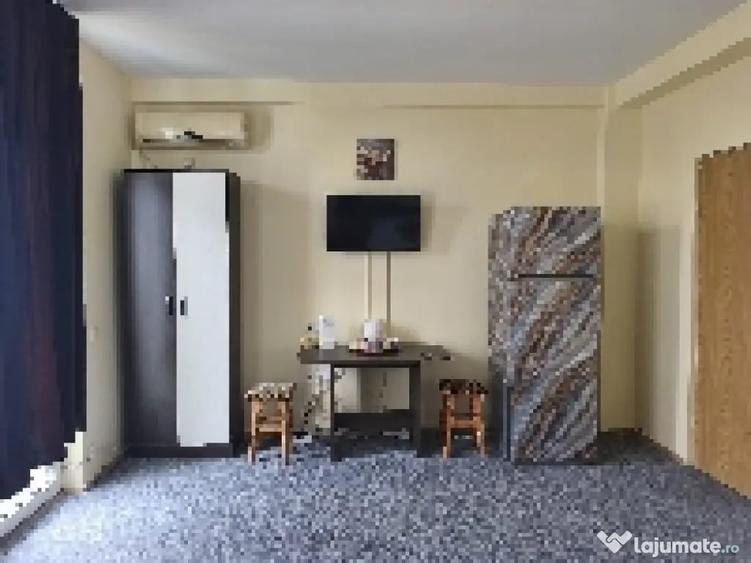 Garsonieră decomandată în Exterior Vest