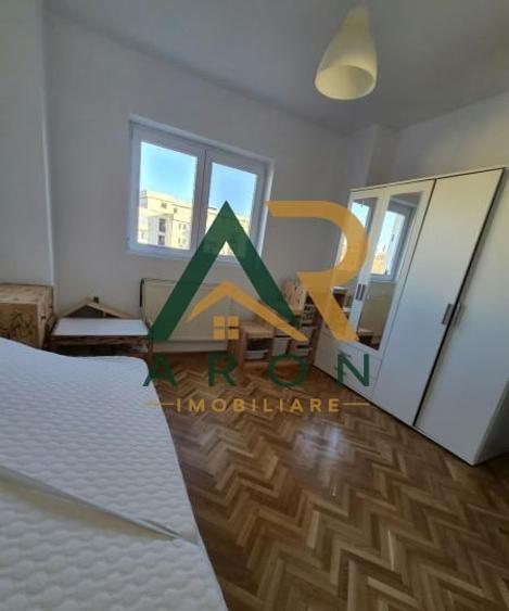 Apartament cu 3 camere decomandat, mobilat în Unirii